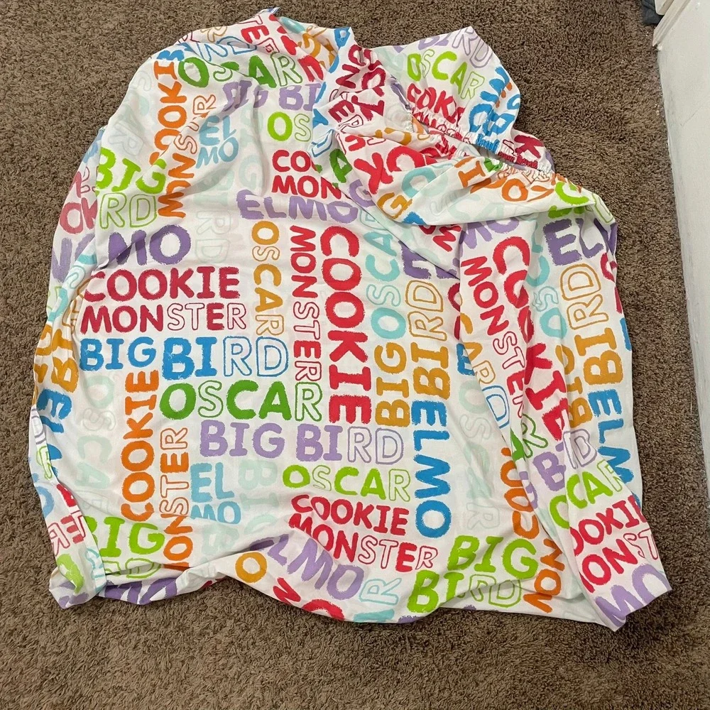 Vintage‎ Sesame Street Fitted Twin Size Oscar Cookie Monster Big Bird